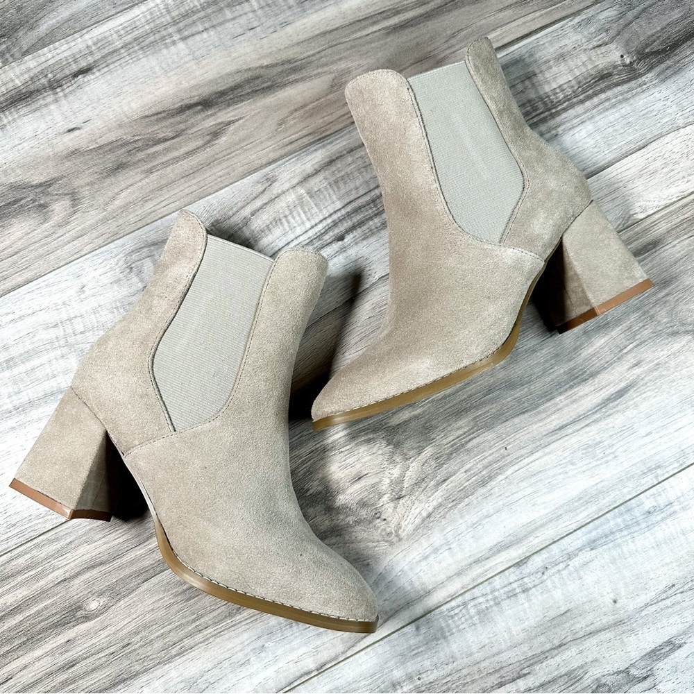 Nordstrom Rack RKMonica-Lea Suede Heeled Booties